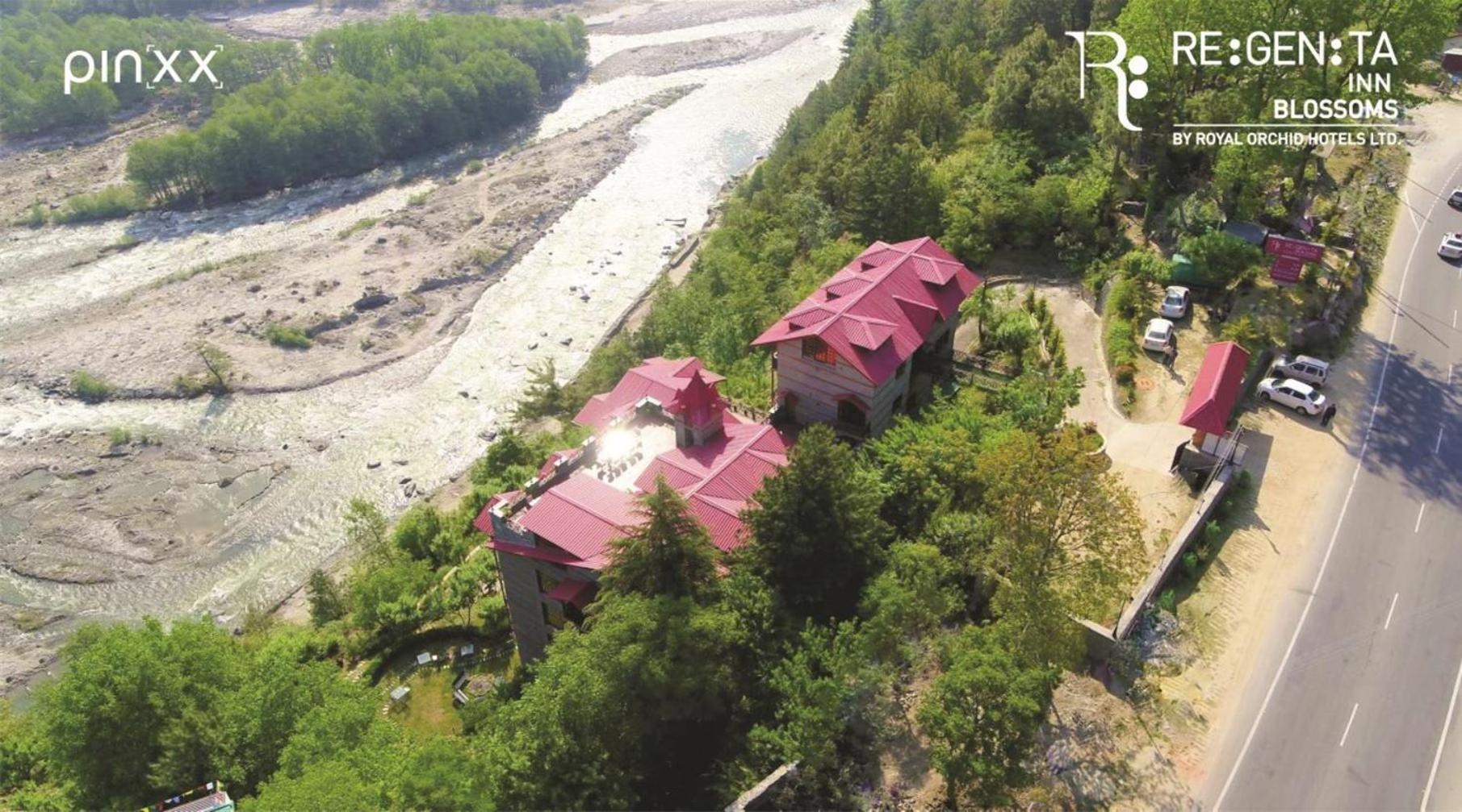 Regenta Inn By Riverside Manali Extérieur photo