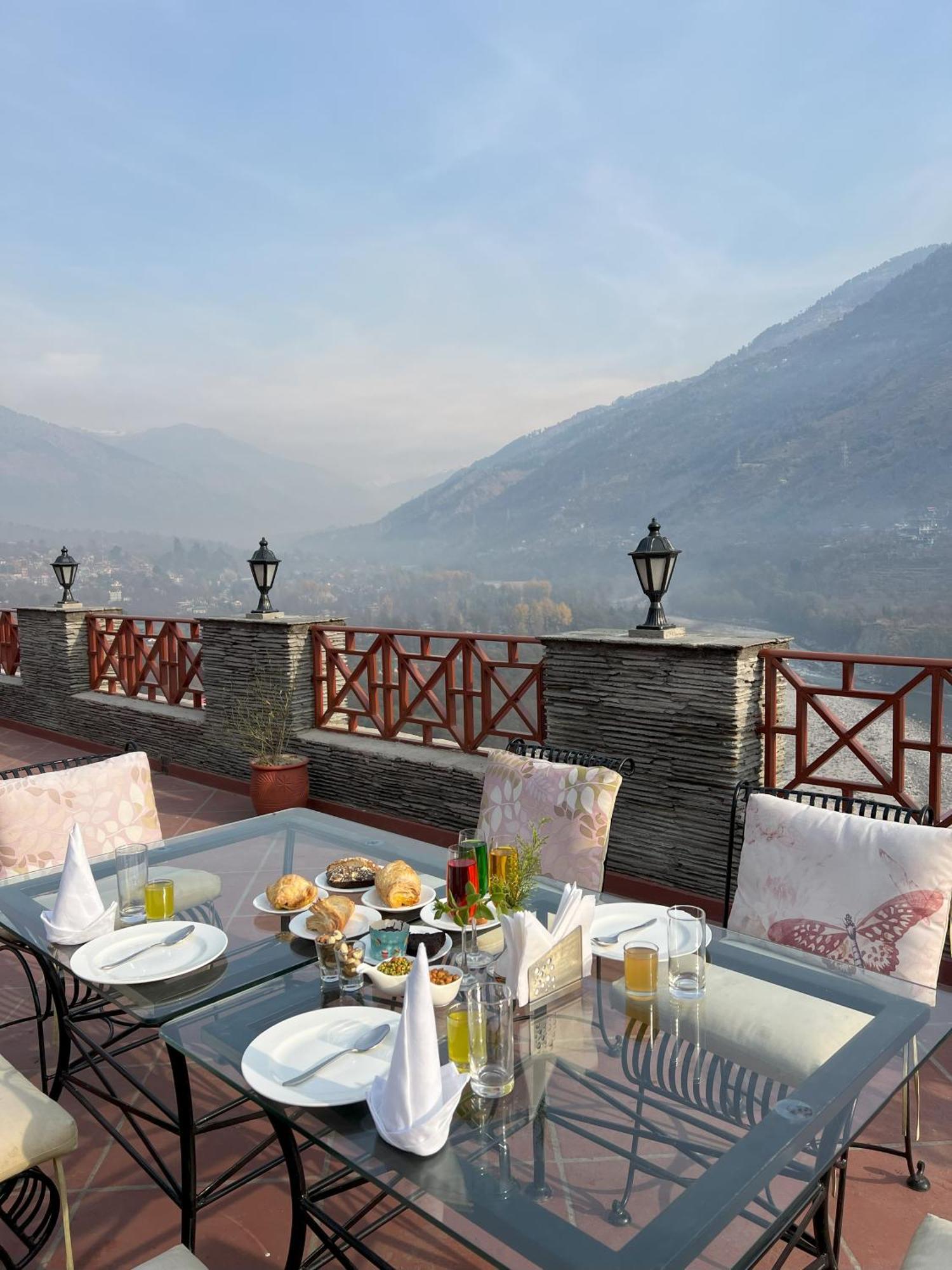 Regenta Inn By Riverside Manali Extérieur photo