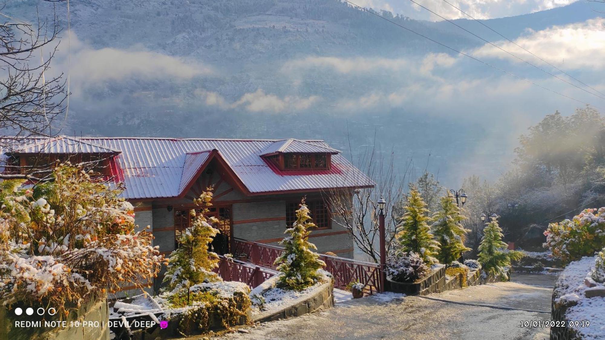 Regenta Inn By Riverside Manali Extérieur photo